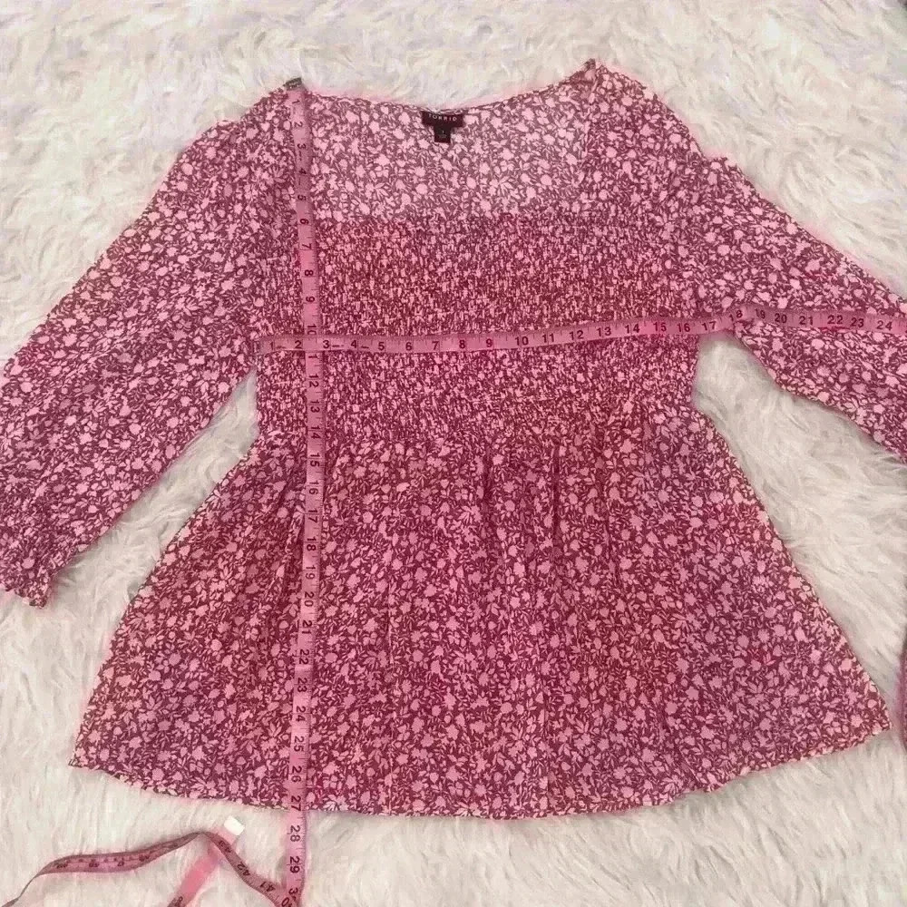 TORRID Pink White Floral Print Polyester Blouse - Picture 4 of 8